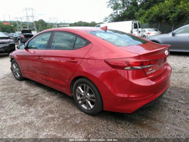 Photo 2 VIN: 5NPD84LF7HH085287 - HYUNDAI ELANTRA 