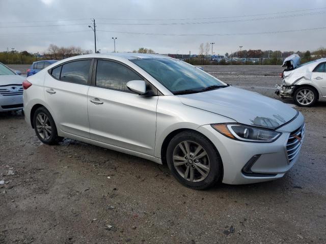 Photo 3 VIN: 5NPD84LF7HH091011 - HYUNDAI ELANTRA SE 