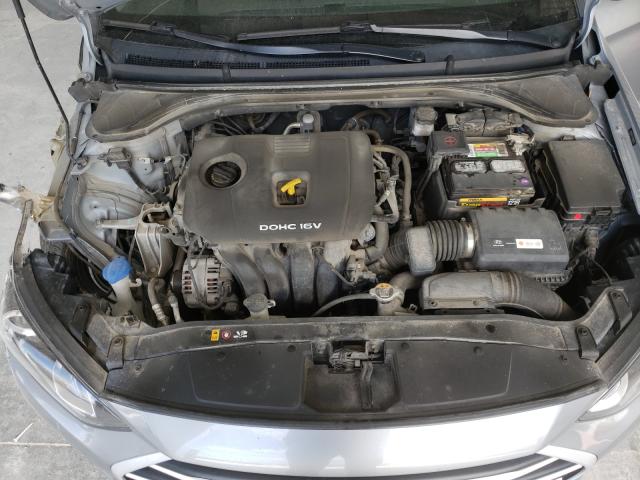 Photo 6 VIN: 5NPD84LF7HH106106 - HYUNDAI ELANTRA SE 