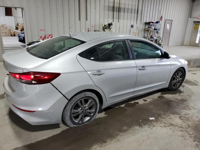 Photo 2 VIN: 5NPD84LF7HH107711 - HYUNDAI ELANTRA 