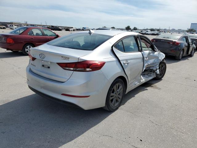 Photo 3 VIN: 5NPD84LF7HH109412 - HYUNDAI ELANTRA SE 