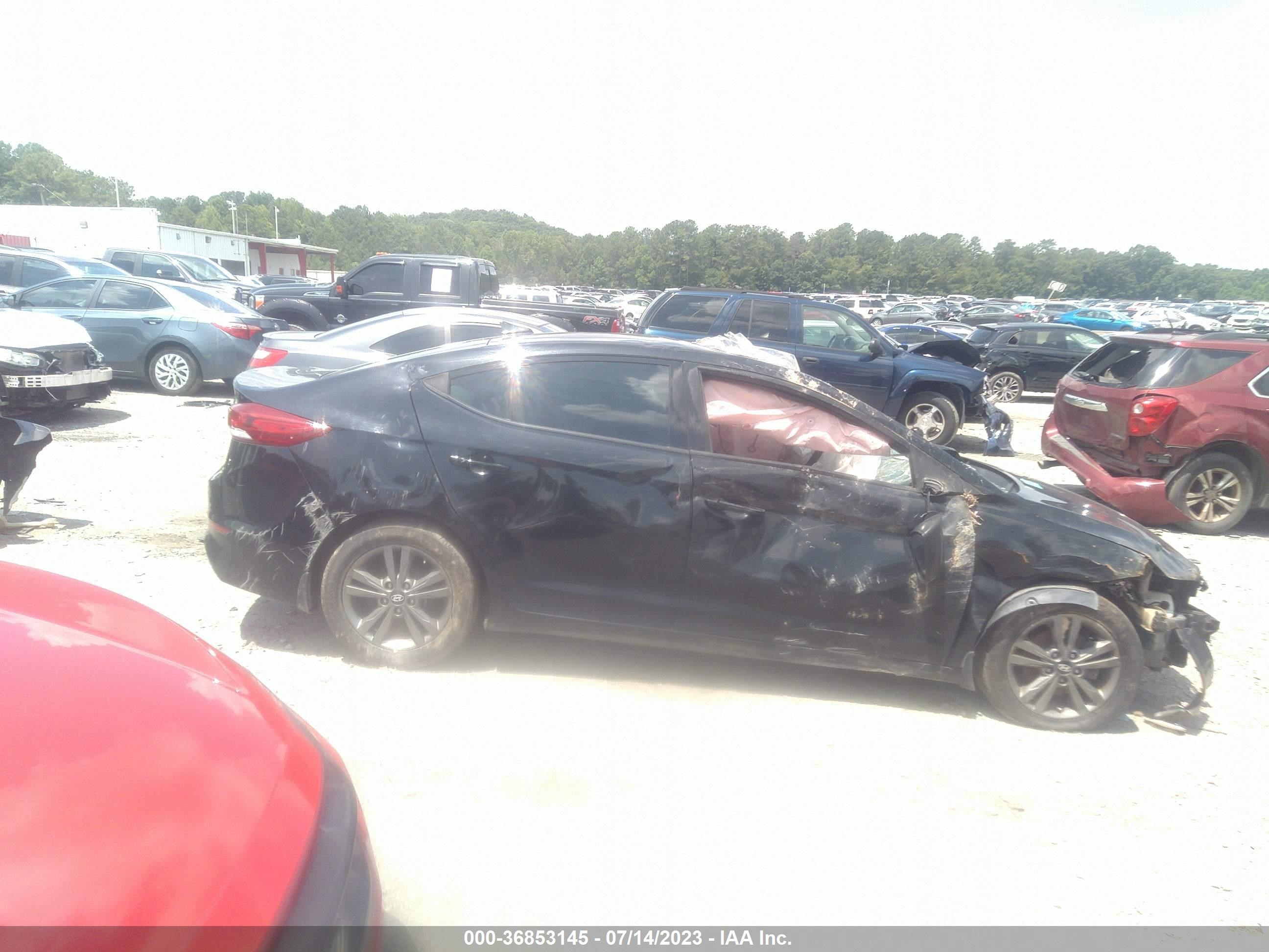 Photo 11 VIN: 5NPD84LF7HH115579 - HYUNDAI ELANTRA 