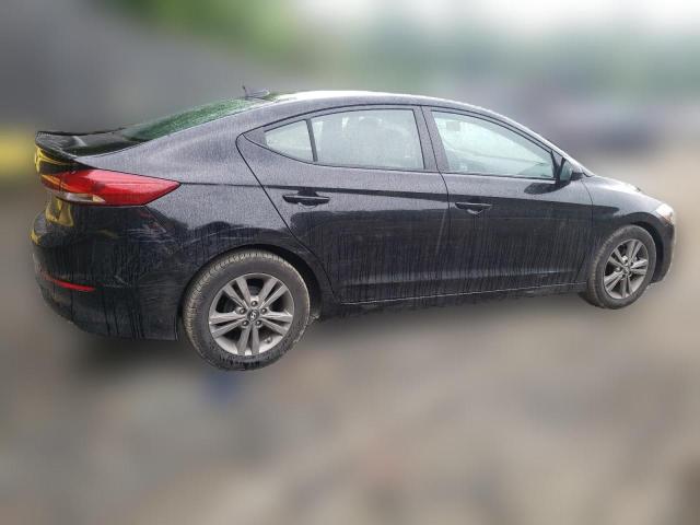 Photo 2 VIN: 5NPD84LF7HH117610 - HYUNDAI ELANTRA 