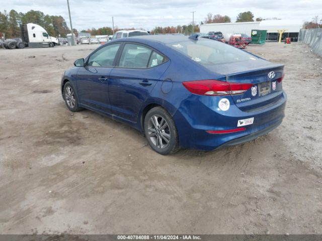 Photo 2 VIN: 5NPD84LF7HH120653 - HYUNDAI ELANTRA 