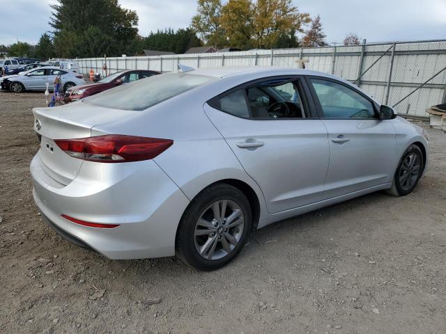 Photo 2 VIN: 5NPD84LF7HH123505 - HYUNDAI ELANTRA 