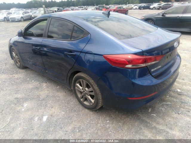 Photo 2 VIN: 5NPD84LF7HH131720 - HYUNDAI ELANTRA 