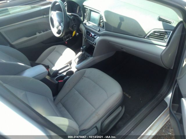 Photo 4 VIN: 5NPD84LF7HH132530 - HYUNDAI ELANTRA 