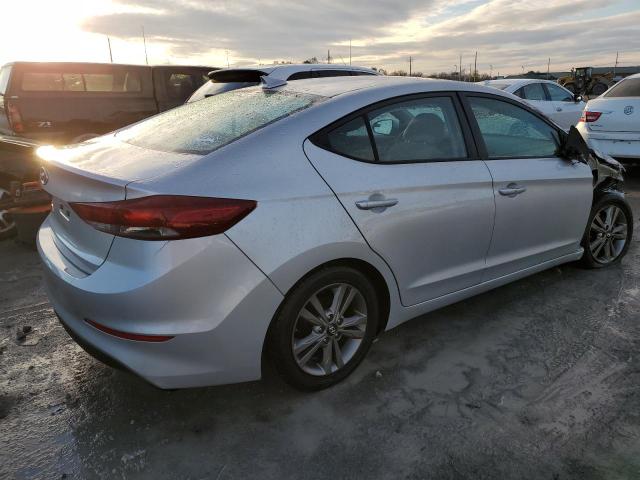 Photo 2 VIN: 5NPD84LF7HH137243 - HYUNDAI ELANTRA SE 