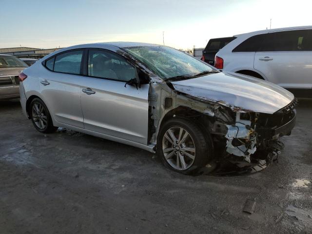 Photo 3 VIN: 5NPD84LF7HH137243 - HYUNDAI ELANTRA SE 