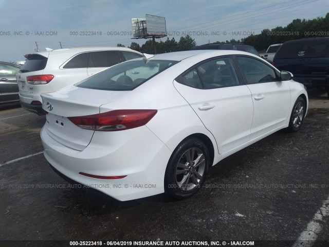 Photo 3 VIN: 5NPD84LF7HH142894 - HYUNDAI ELANTRA 