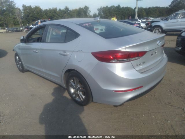 Photo 2 VIN: 5NPD84LF7HH155239 - HYUNDAI ELANTRA 