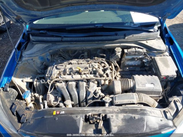 Photo 9 VIN: 5NPD84LF7HH169089 - HYUNDAI ELANTRA 