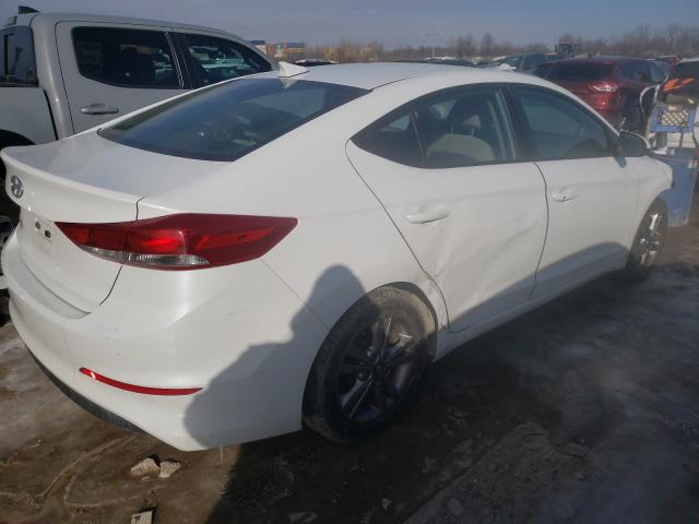 Photo 3 VIN: 5NPD84LF7HH170260 - HYUNDAI ELANTRA SE 