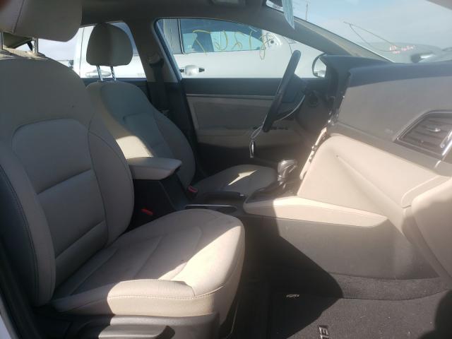 Photo 4 VIN: 5NPD84LF7HH170260 - HYUNDAI ELANTRA SE 