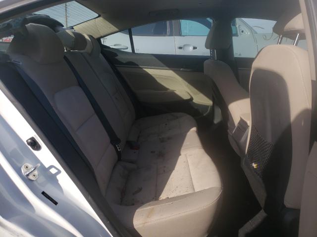 Photo 5 VIN: 5NPD84LF7HH170260 - HYUNDAI ELANTRA SE 