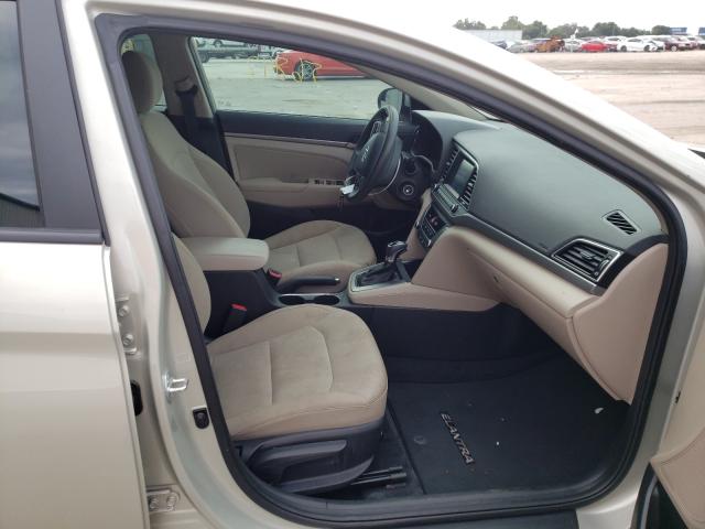 Photo 4 VIN: 5NPD84LF7HH178780 - HYUNDAI ELANTRA SE 