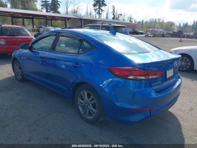 Photo 2 VIN: 5NPD84LF7HH181470 - HYUNDAI ELANTRA 