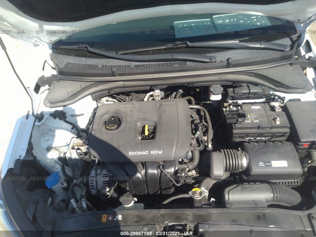 Photo 9 VIN: 5NPD84LF7HH183512 - HYUNDAI ELANTRA 