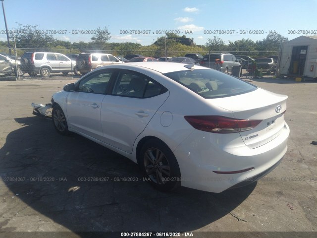 Photo 2 VIN: 5NPD84LF7HH189777 - HYUNDAI ELANTRA 