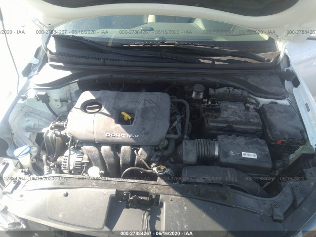 Photo 9 VIN: 5NPD84LF7HH189777 - HYUNDAI ELANTRA 