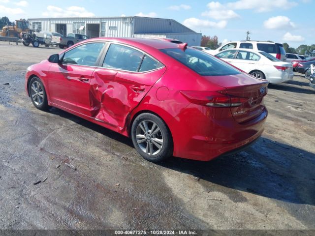 Photo 2 VIN: 5NPD84LF7HH206500 - HYUNDAI ELANTRA 