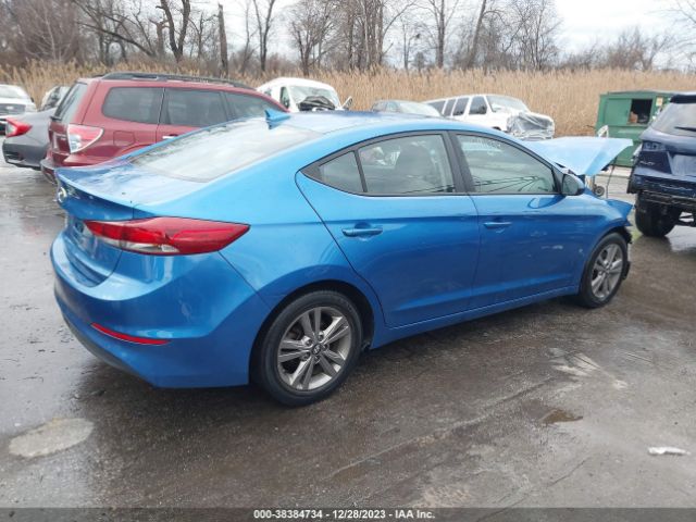 Photo 3 VIN: 5NPD84LF7JH218278 - HYUNDAI ELANTRA 