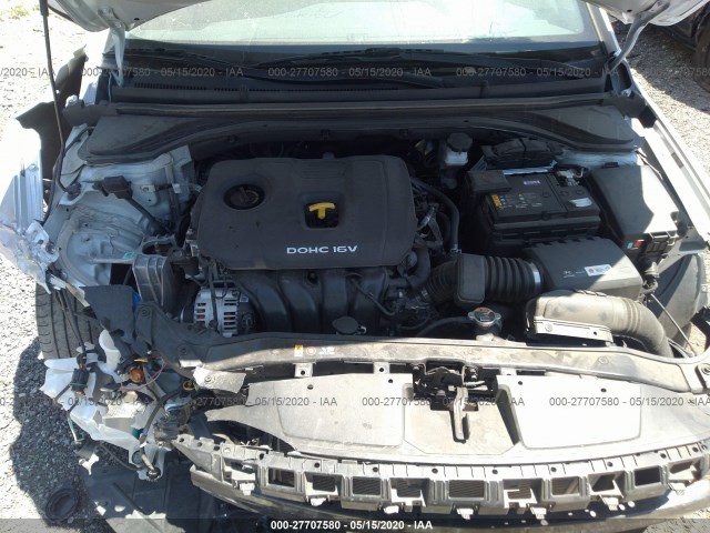 Photo 9 VIN: 5NPD84LF7JH221990 - HYUNDAI ELANTRA 