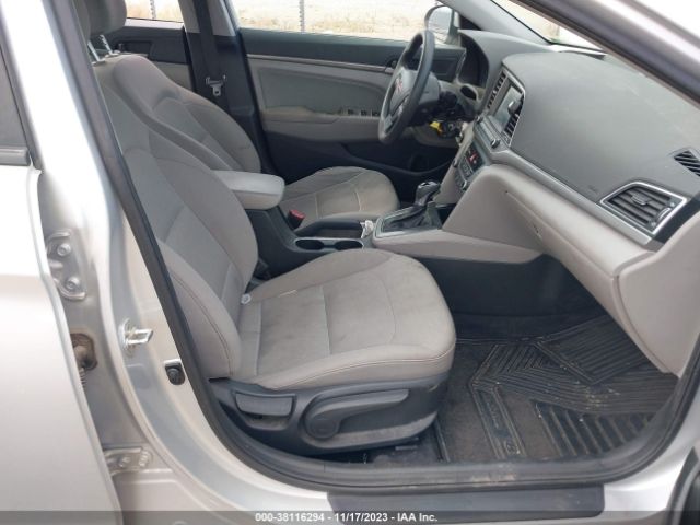 Photo 4 VIN: 5NPD84LF7JH222167 - HYUNDAI ELANTRA 