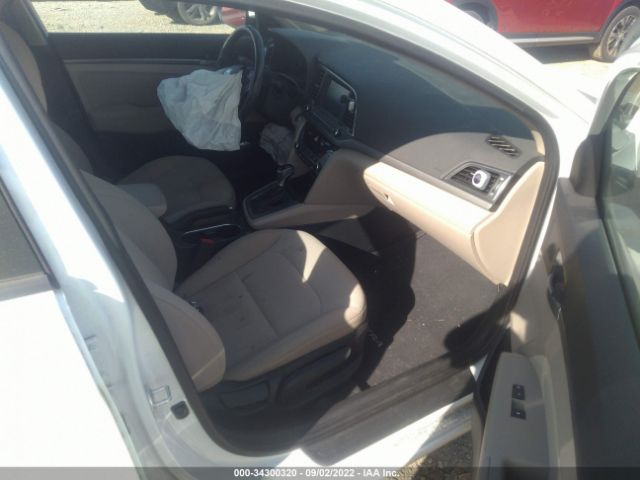 Photo 4 VIN: 5NPD84LF7JH238093 - HYUNDAI ELANTRA 