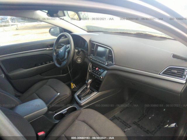 Photo 4 VIN: 5NPD84LF7JH244945 - HYUNDAI ELANTRA 