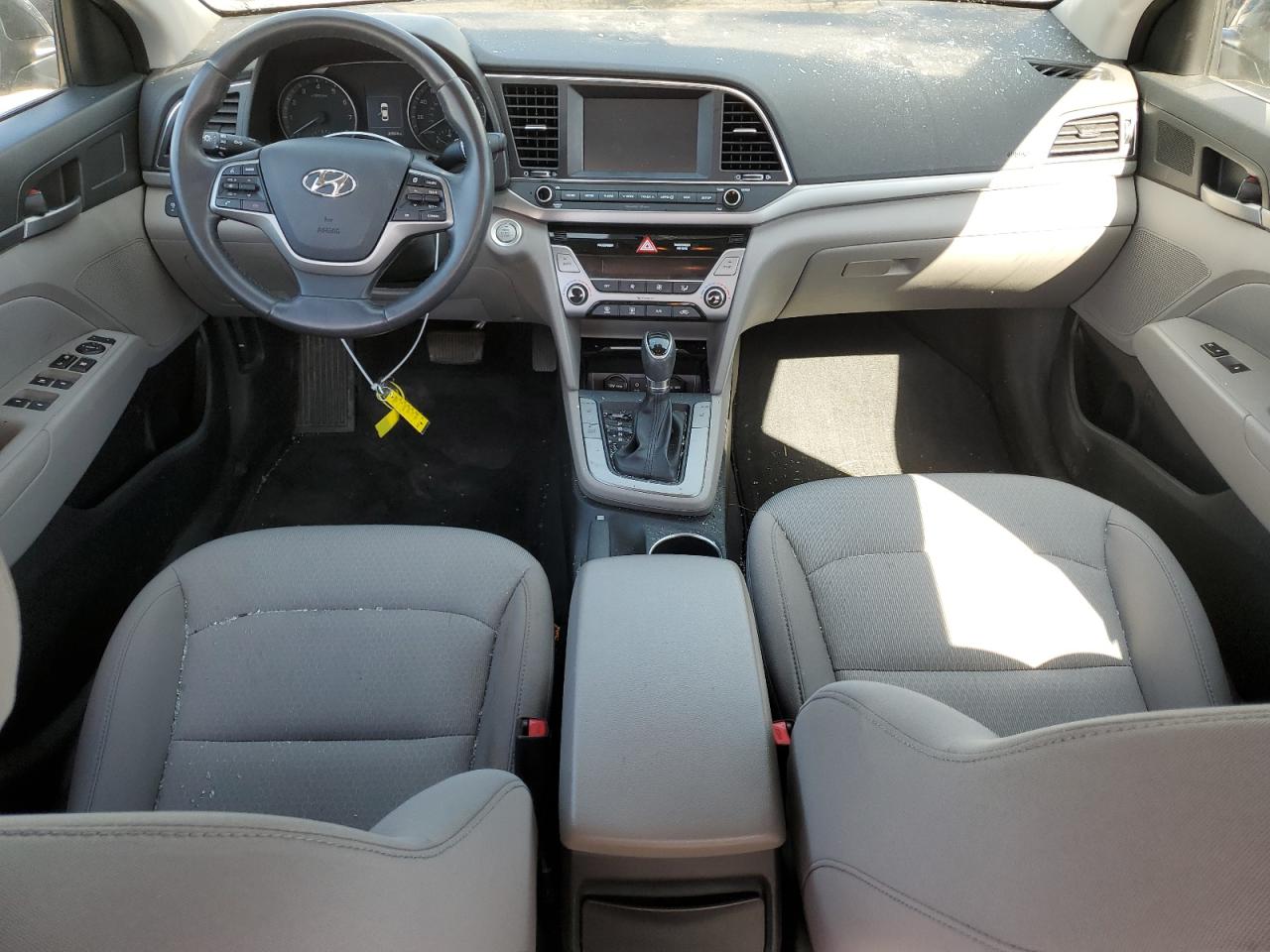 Photo 7 VIN: 5NPD84LF7JH245383 - HYUNDAI ELANTRA 