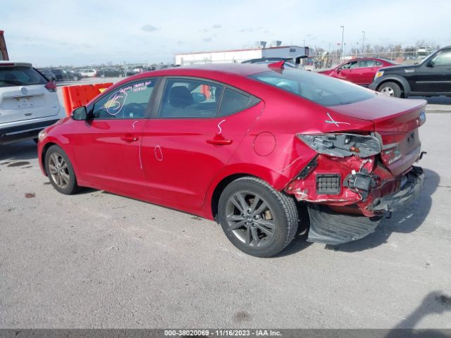 Photo 2 VIN: 5NPD84LF7JH247330 - HYUNDAI ELANTRA 