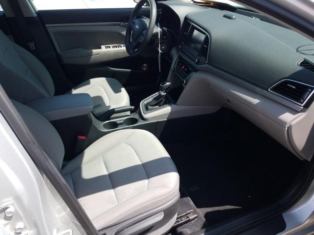 Photo 4 VIN: 5NPD84LF7JH247893 - HYUNDAI ELANTRA SE 