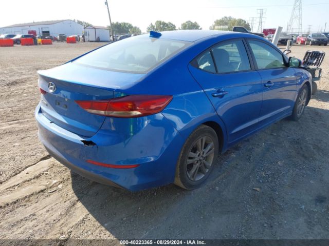 Photo 3 VIN: 5NPD84LF7JH254973 - HYUNDAI ELANTRA 