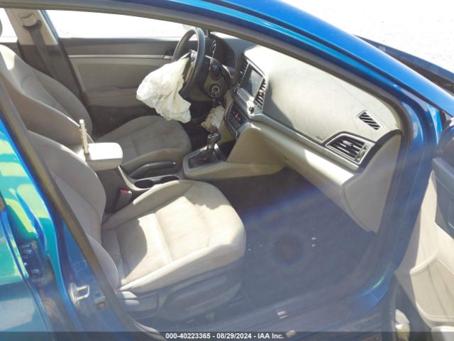 Photo 4 VIN: 5NPD84LF7JH254973 - HYUNDAI ELANTRA 