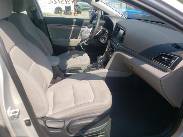 Photo 4 VIN: 5NPD84LF7JH255279 - HYUNDAI ELANTRA SE 