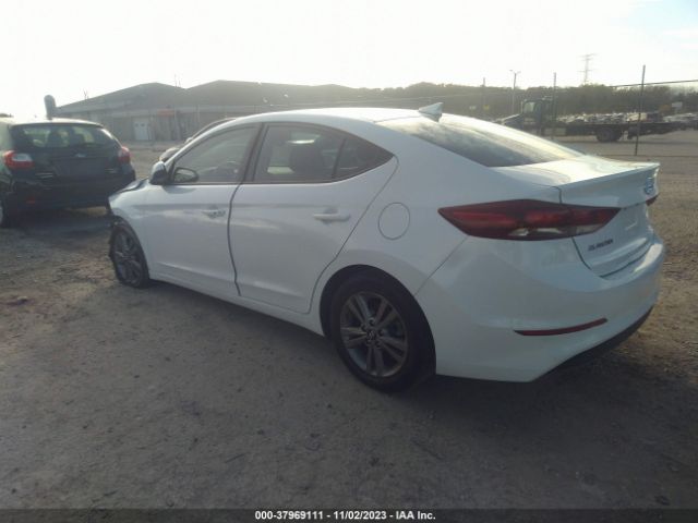 Photo 2 VIN: 5NPD84LF7JH256156 - HYUNDAI ELANTRA 