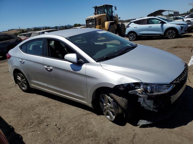 Photo 3 VIN: 5NPD84LF7JH269621 - HYUNDAI ELANTRA 