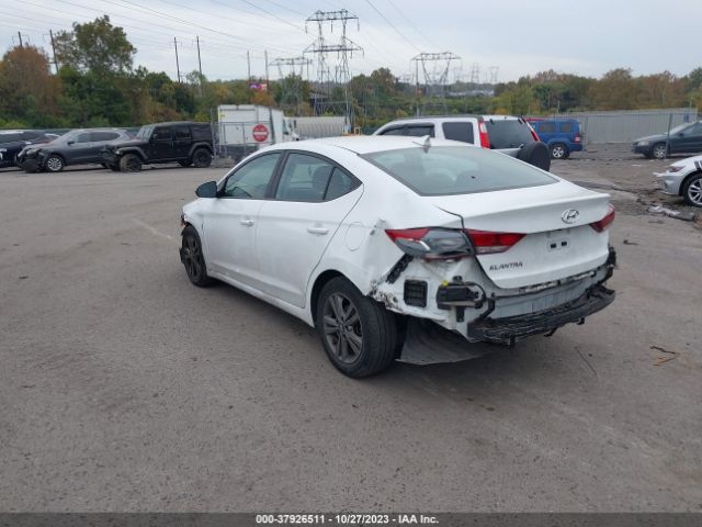 Photo 2 VIN: 5NPD84LF7JH275869 - HYUNDAI ELANTRA 