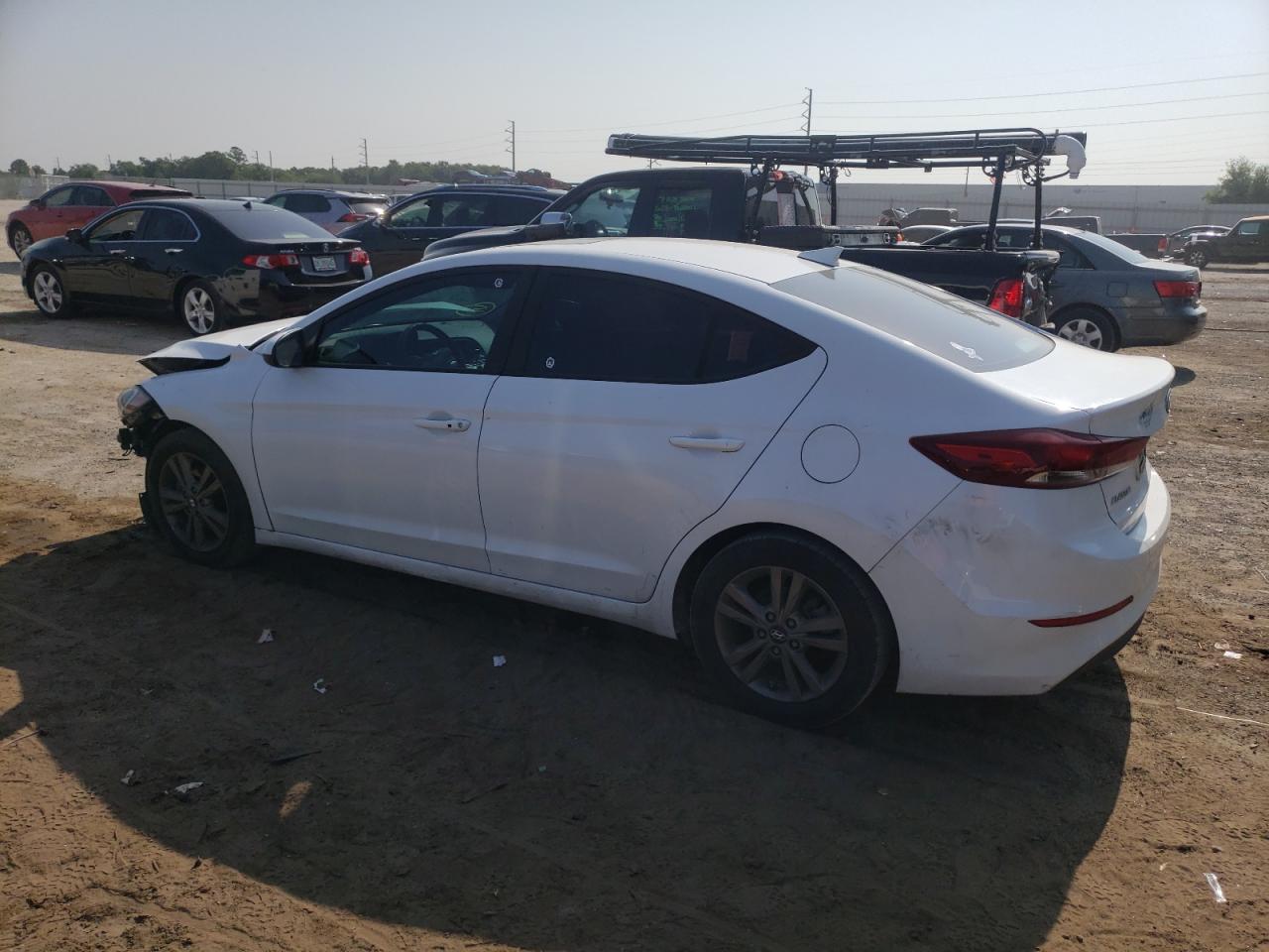 Photo 1 VIN: 5NPD84LF7JH276911 - HYUNDAI ELANTRA 