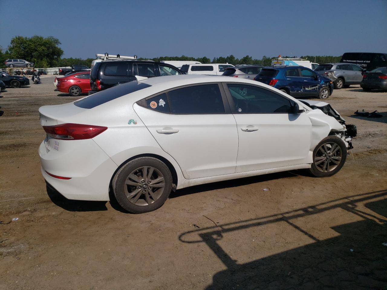 Photo 2 VIN: 5NPD84LF7JH276911 - HYUNDAI ELANTRA 