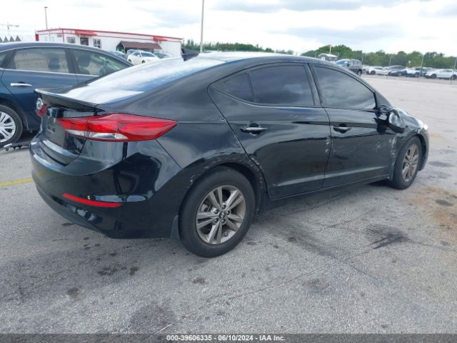 Photo 3 VIN: 5NPD84LF7JH279730 - HYUNDAI ELANTRA 