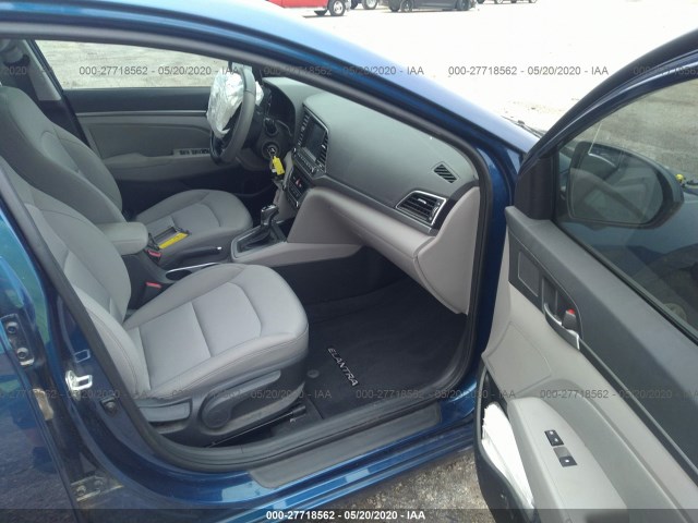 Photo 4 VIN: 5NPD84LF7JH283745 - HYUNDAI ELANTRA 