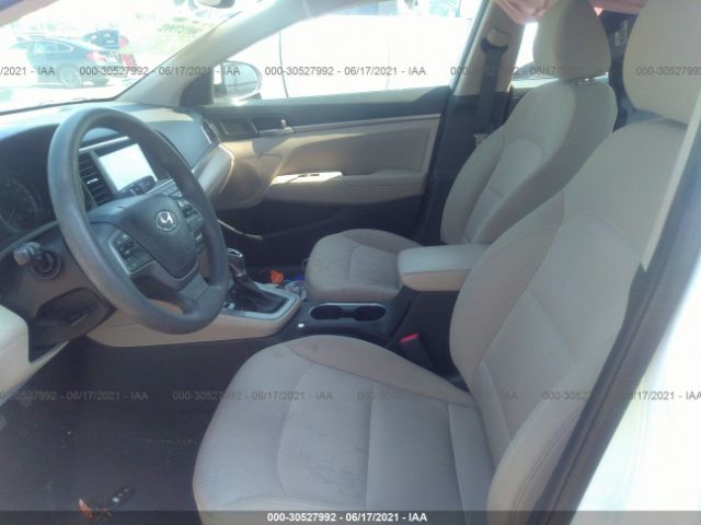 Photo 4 VIN: 5NPD84LF7JH287195 - HYUNDAI ELANTRA 