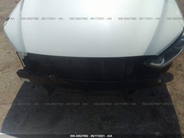 Photo 5 VIN: 5NPD84LF7JH287195 - HYUNDAI ELANTRA 