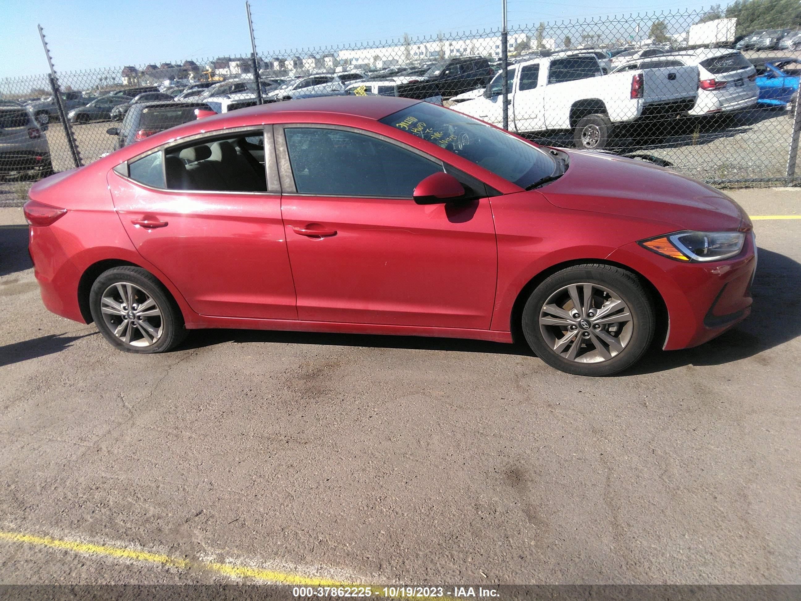 Photo 11 VIN: 5NPD84LF7JH288380 - HYUNDAI ELANTRA 