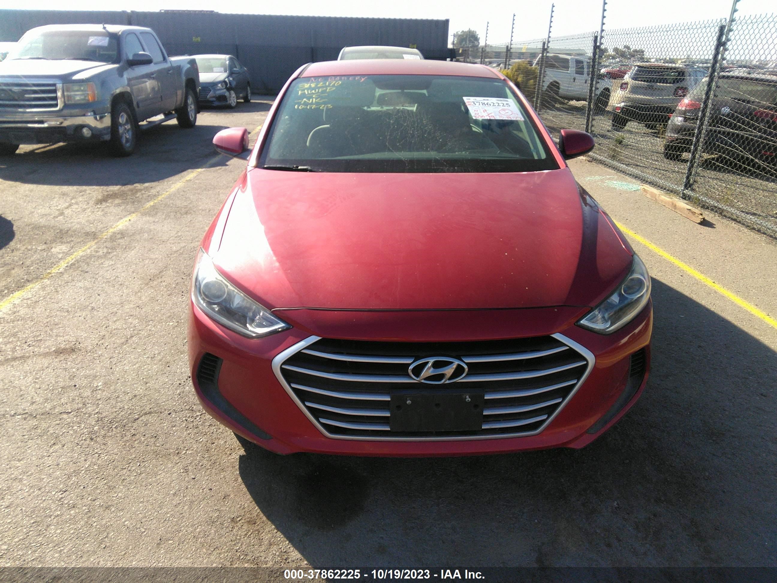 Photo 5 VIN: 5NPD84LF7JH288380 - HYUNDAI ELANTRA 