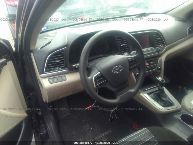 Photo 4 VIN: 5NPD84LF7JH289271 - HYUNDAI ELANTRA 