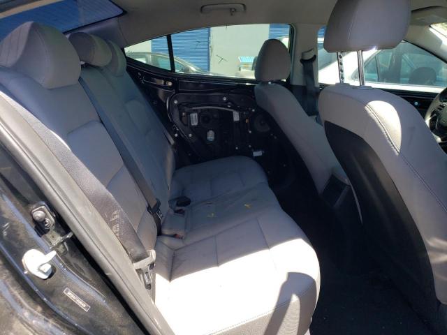 Photo 9 VIN: 5NPD84LF7JH295409 - HYUNDAI ELANTRA 