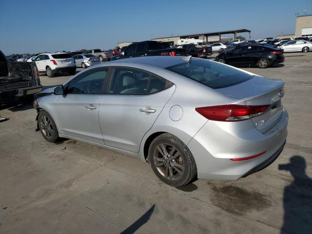 Photo 1 VIN: 5NPD84LF7JH297726 - HYUNDAI ELANTRA SE 